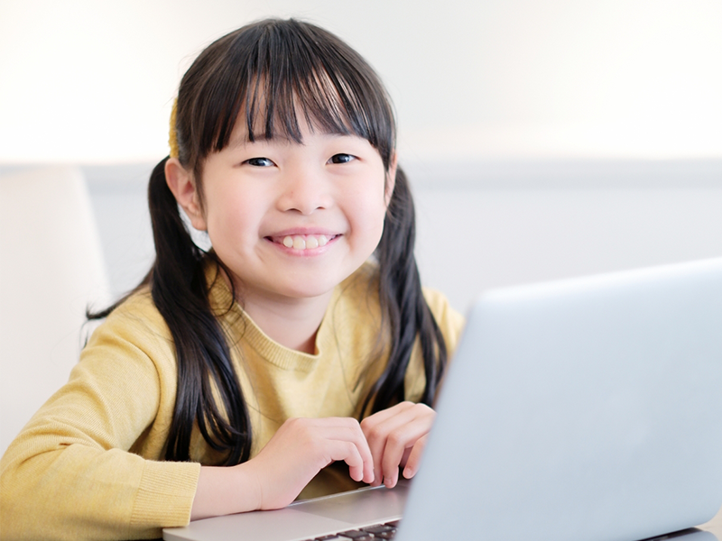 スーパーキッズコース - 小学生向け英語集中プログラム